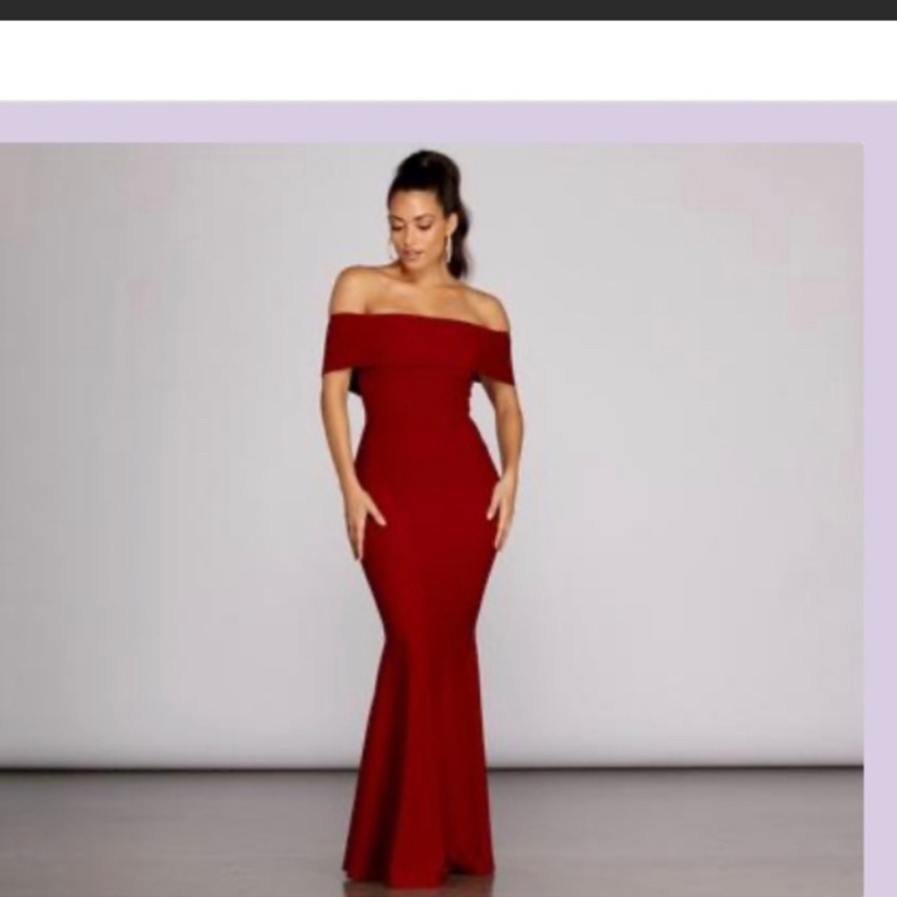 Windsor Madison Mermaid Dress Burgundy